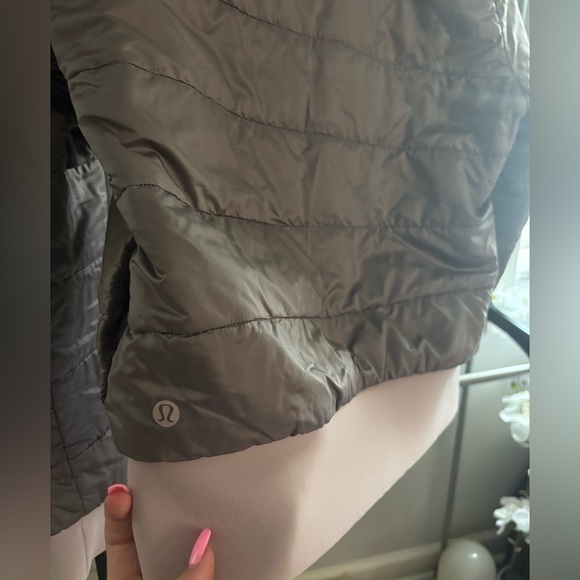 Lululemon Non-Stop Bomber *Reversible - Picture 3 of 4